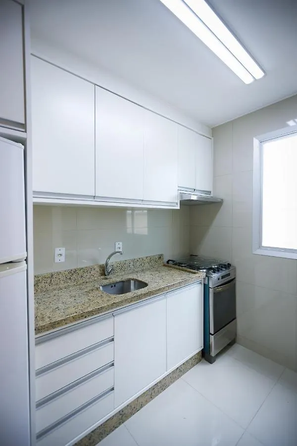 Apto Na Quadra Do Mar Aconchegante E Climatizado Balneário Camboriú Brasil