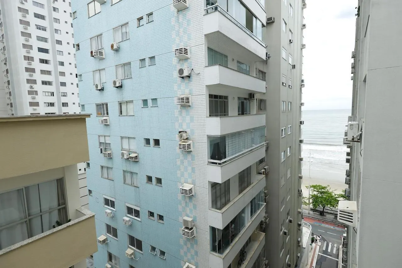 Apto Na Quadra Do Mar Aconchegante E Climatizado Balneario Camboriu Brezilya